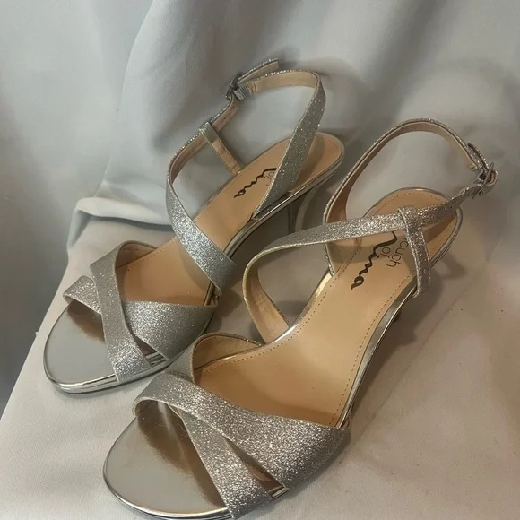 Glamorous Nina Silver  Heels with Strappy Design - Picture 2 of 6